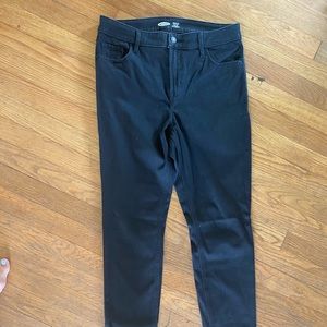 Old Navy Rockstar Super Skinny High Rise 24/7Sculp